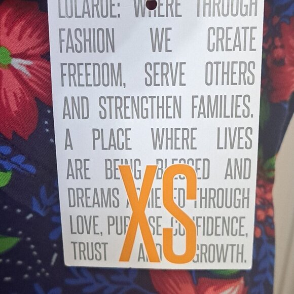 Lularoe Women's Irma XS Tunic Red Blue Floral Print Short Sleeve New w/Tags - Picture 6 of 7